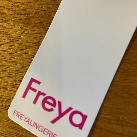 **Freya** Women's Deco UW Molded Plunge Bra T-Shirt Bra 32DD NWT - Picture 4 of 5